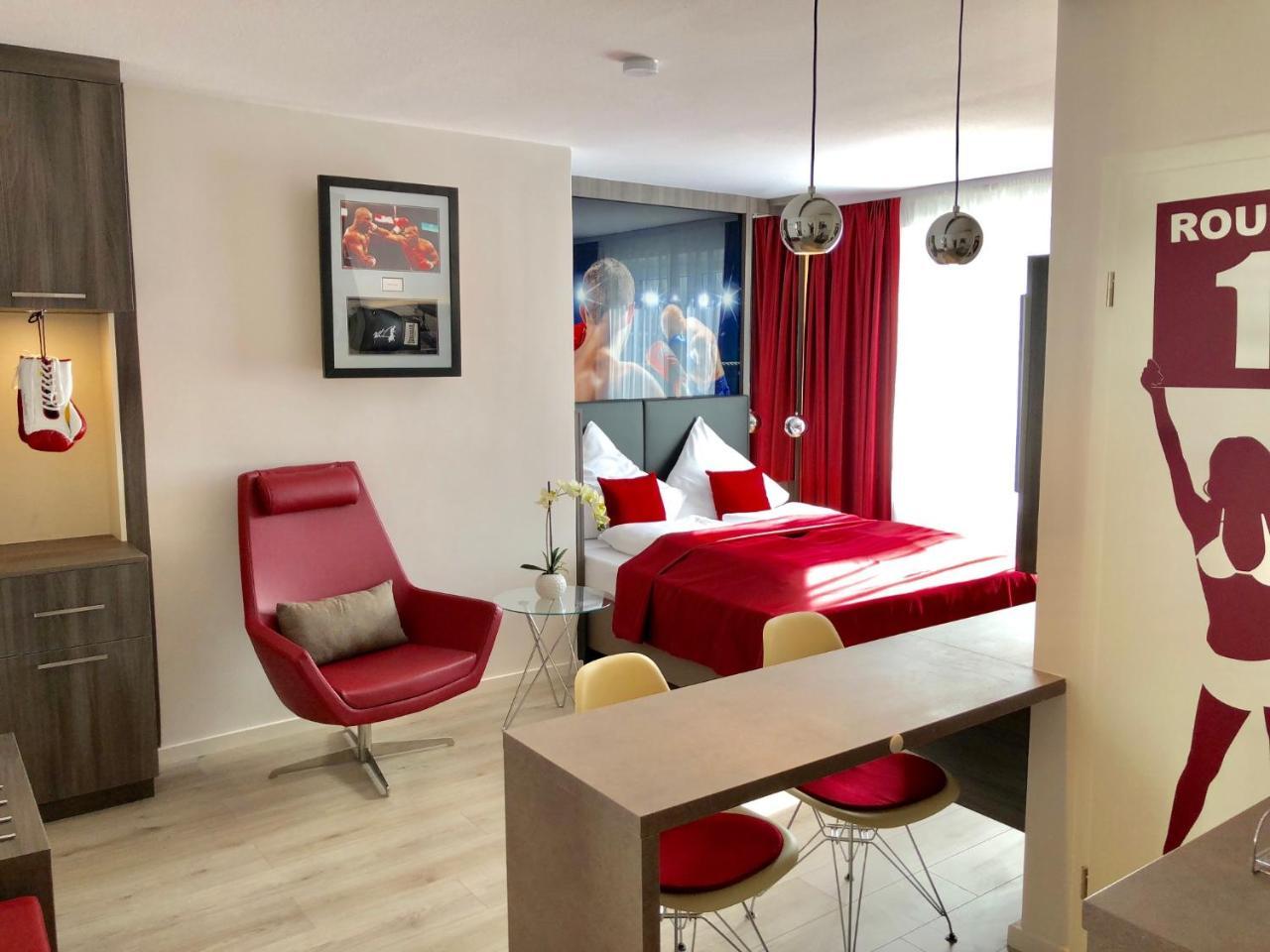 Double Room,727821097:JPEG